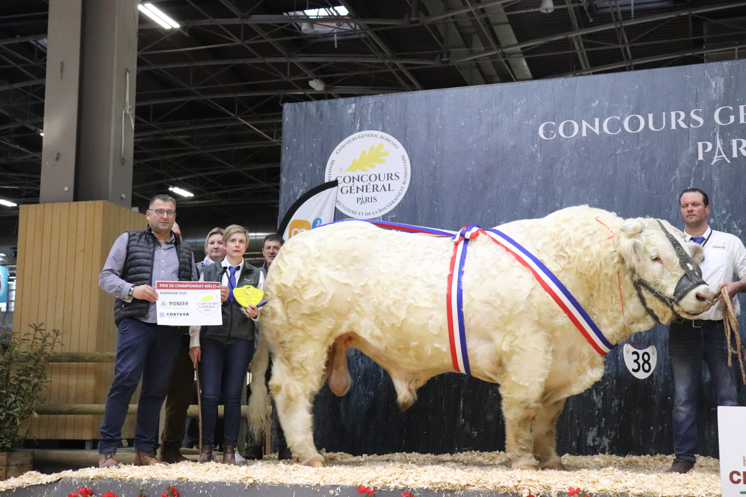 Lire la suite à propos de l’article LES MAÏS FOURRAGE PIONEER SONT À LA UNE AU SALON INTERNATIONAL DE L’AGRICULTURE ET DANS LES ÉLEVAGES DE CHAMPIONS !